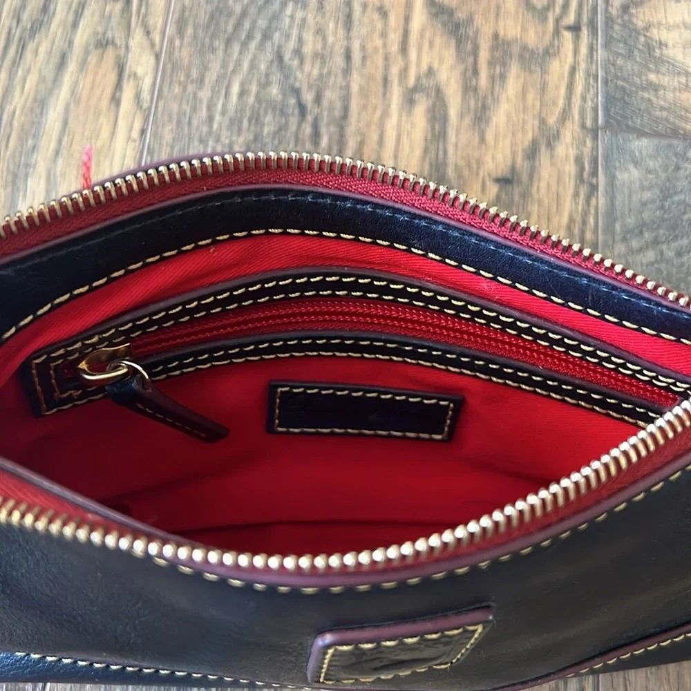 Dooney & Bourke Wristlet - Picture 5 of 5